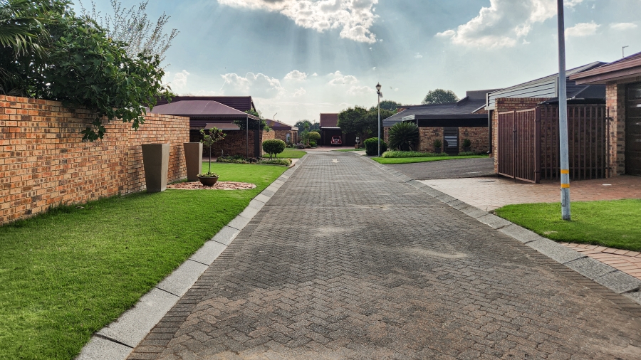 3 Bedroom Property for Sale in Sasolburg Ext 4 Free State